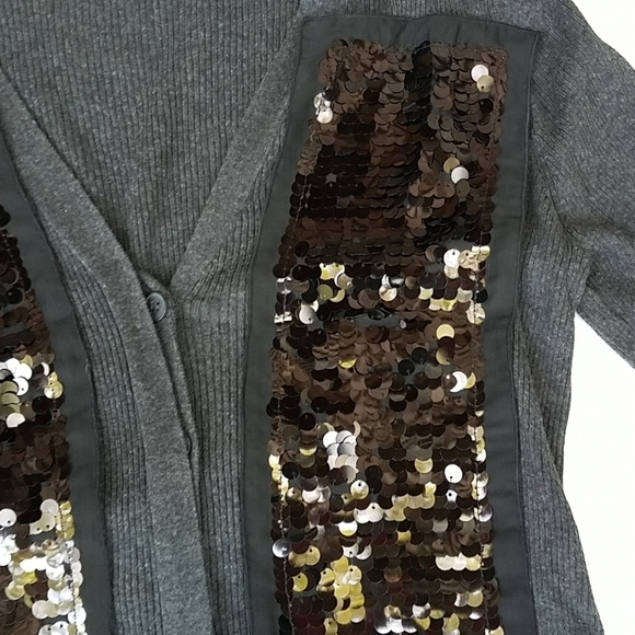 Simply Vera Wang  dark grey sweater sequin front M - Picture 3 of 5